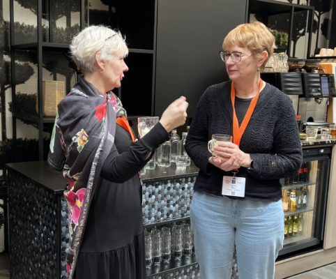 Dr. Marianne E. Klinke, taugahjúkrunarfræðingur í rökræðum